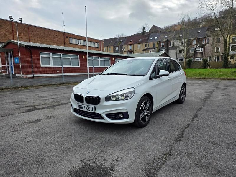 Used BMW 216 Sport Line 2017 White Hatchback