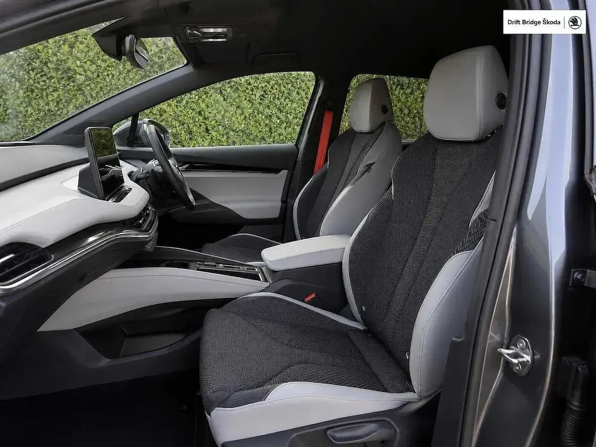 New Skoda Enyaq iV 154 kW (210 HP) 2026 Graphite grey metallic SUV