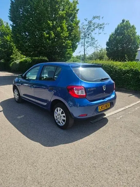 Used Dacia Sandero Ambiance 2013 Blue Hatchback