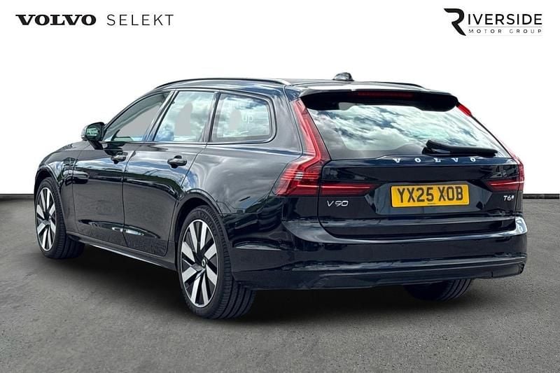Used Volvo V90 Plus 345 HP (253 kW) 2025 Black Estate