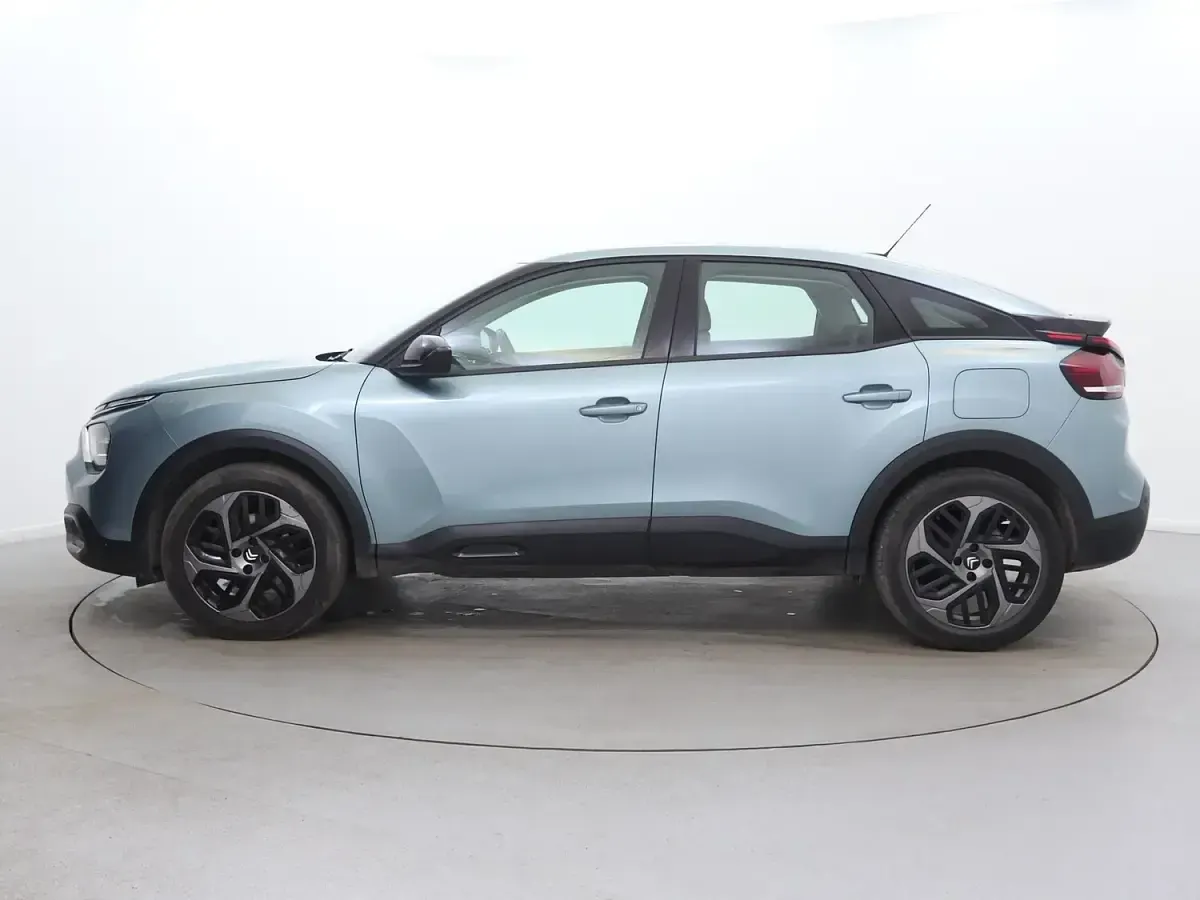 Used Citroën C4 PureTech 155 HP (114 kW) 2023 Blue SUV