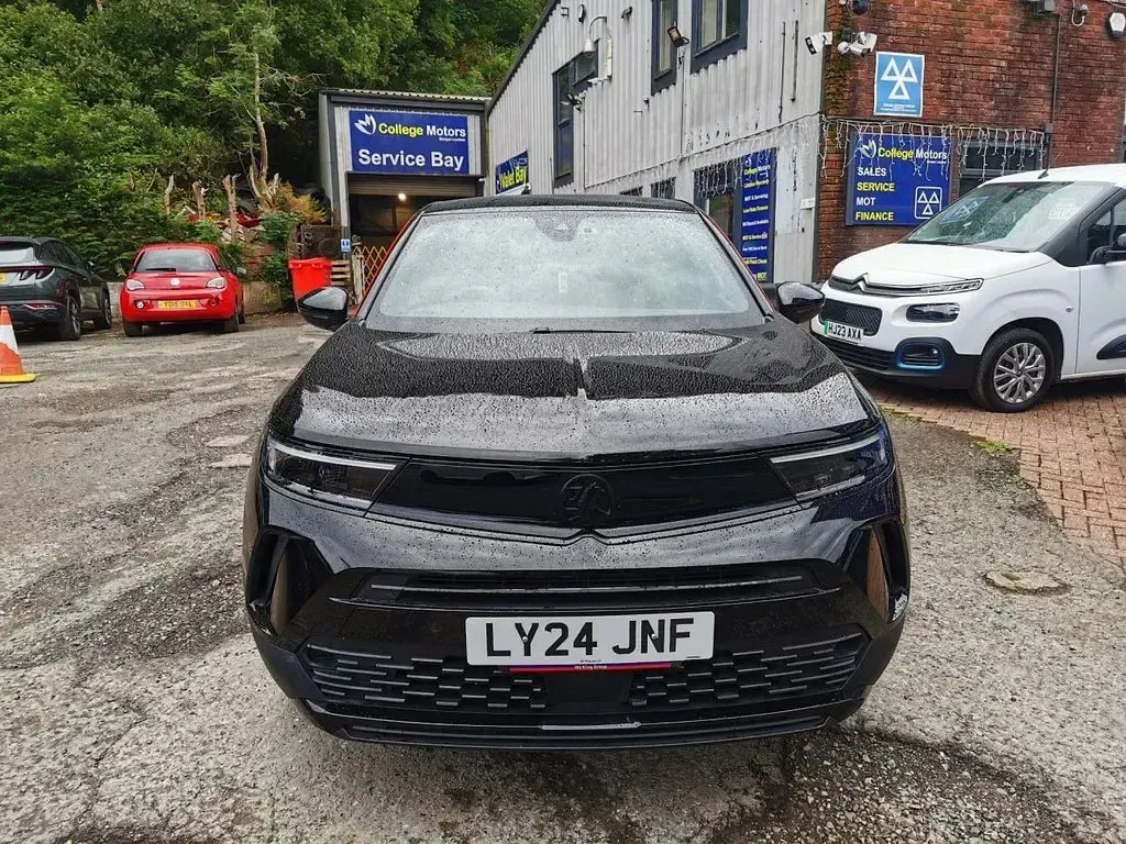 Used Vauxhall Mokka 100 kW (136 HP) 2024 Black SUV