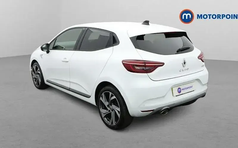 Used Renault Clio RS Line 90 HP (66 kW) 2023 White Hatchback