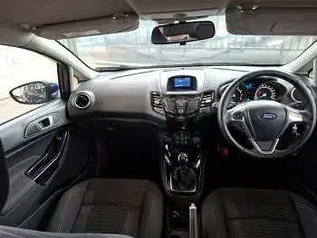 Used Ford Fiesta Zetec 100 HP (73 kW) 2016 Blue Hatchback