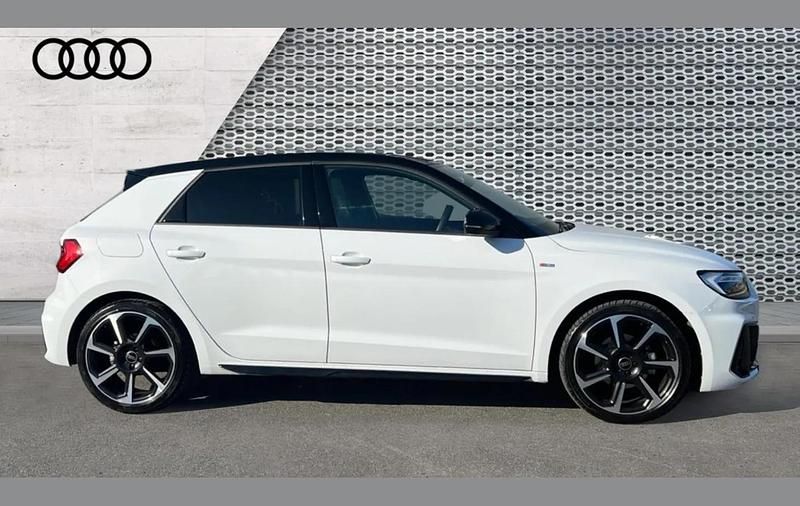 Used Audi A1 Black Edition 147 HP (108 kW) 2025 White SUV