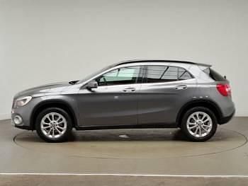 Used Mercedes GLA200 Executive 156 HP (114 kW) 2018 Grey SUV