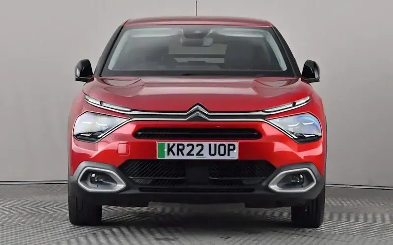 Used Citroën e-C4 Shine 100 kW (136 HP) 2022 Red Hatchback