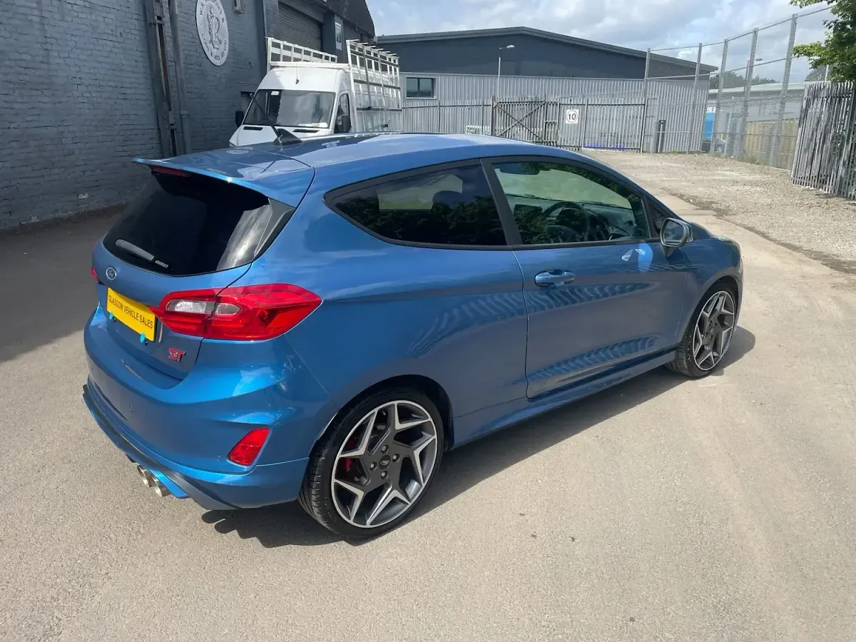 Used Ford Fiesta ST 200 HP (147 kW) 2019 Blue Hatchback
