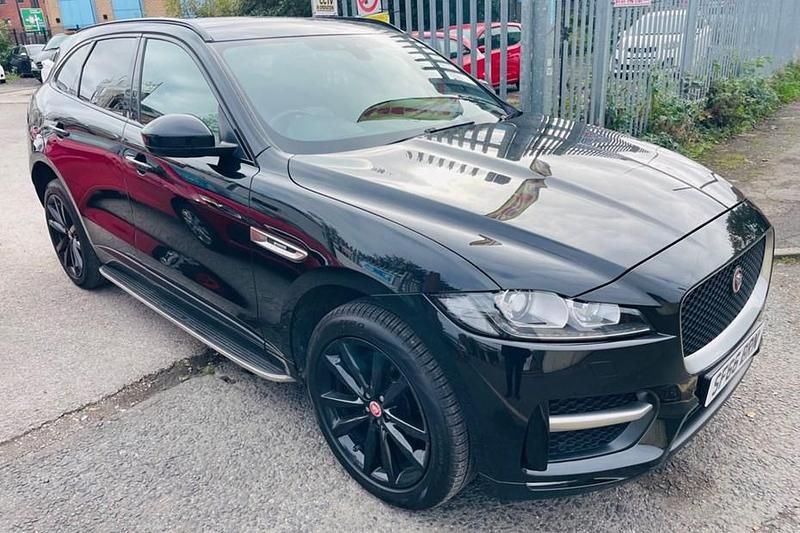 Black Used 2016 Jaguar F-Pace R-Sport SUV | £9,299 (A bit pricey) - Image 1/1