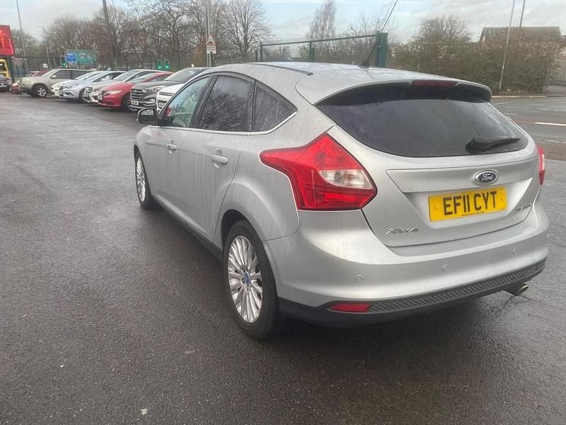 Used Ford Focus Titanium X 125 HP (91 kW) 2011 Silver Hatchback