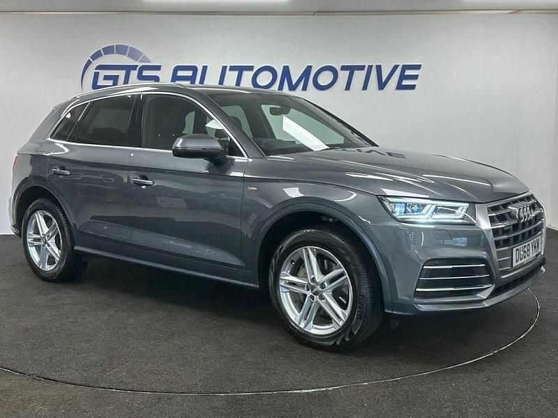 Grey Used 2018 Audi Q5 S-Line SUV | £20,980 (Fair price) - Image 1/4
