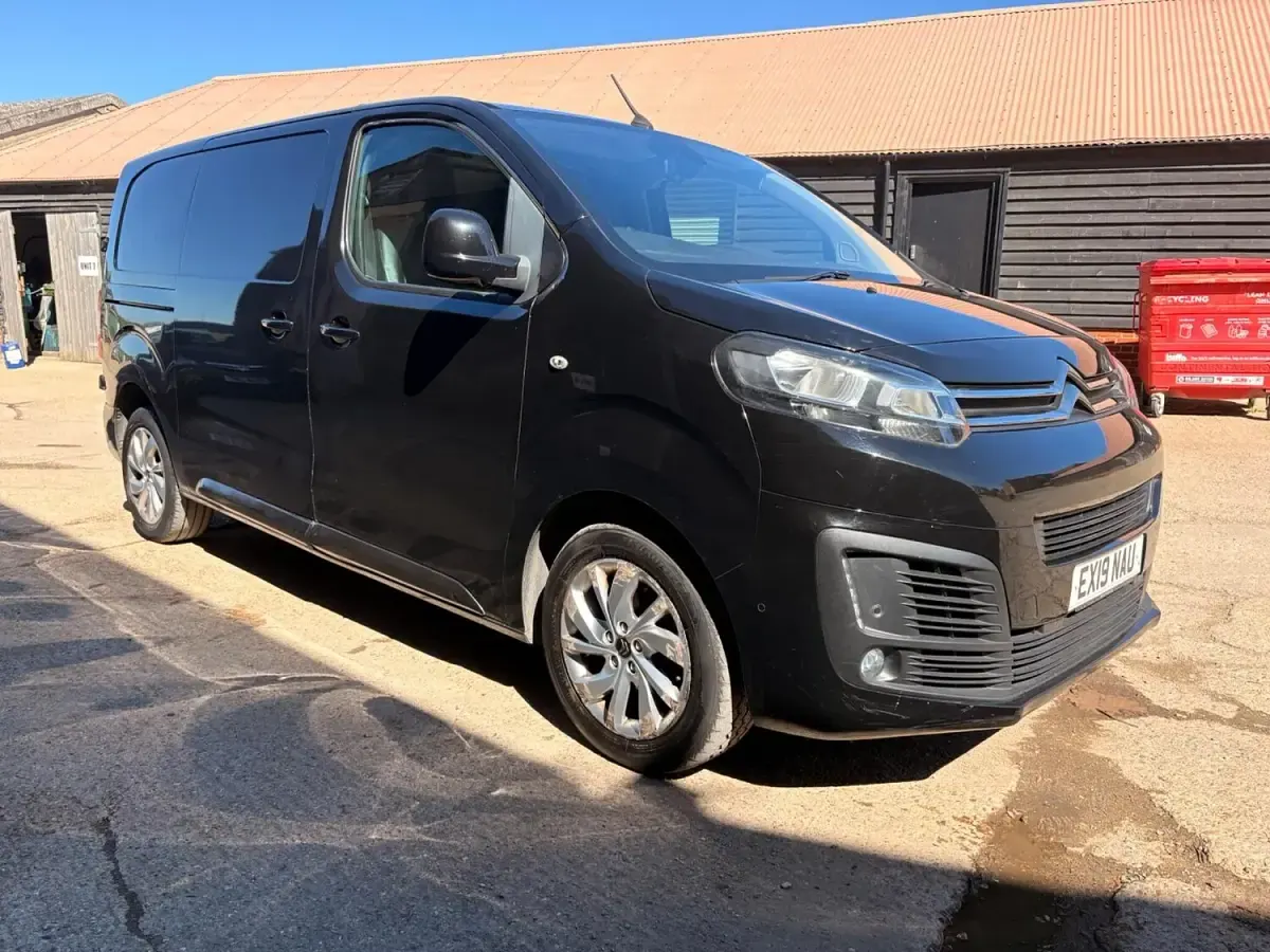 Used Citroën Dispatch 2019 Black MPV