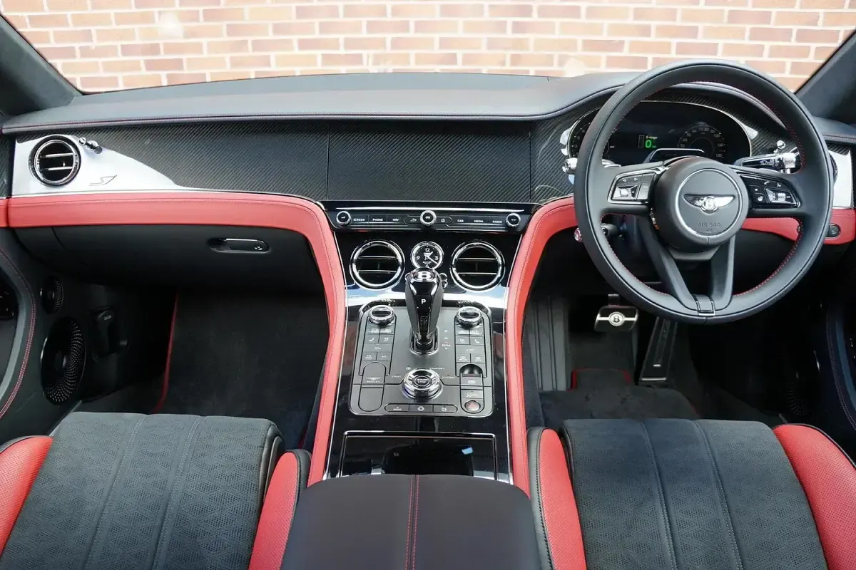 Used Bentley Continental 670 HP (492 kW) 2026 Grey Coupe
