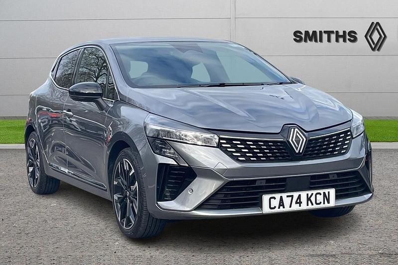 Used Renault Clio V 2024 Shadow grey  Hatchback