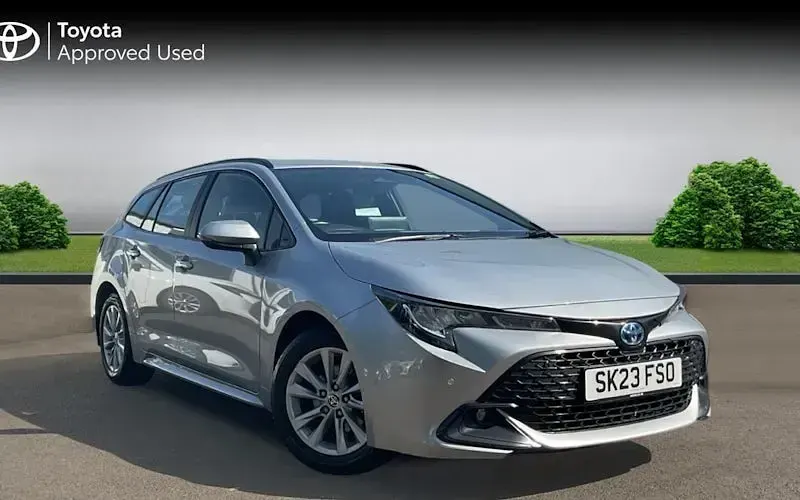 Begagnad Toyota Corolla 140 HK (102 kW) 2026 Kombi