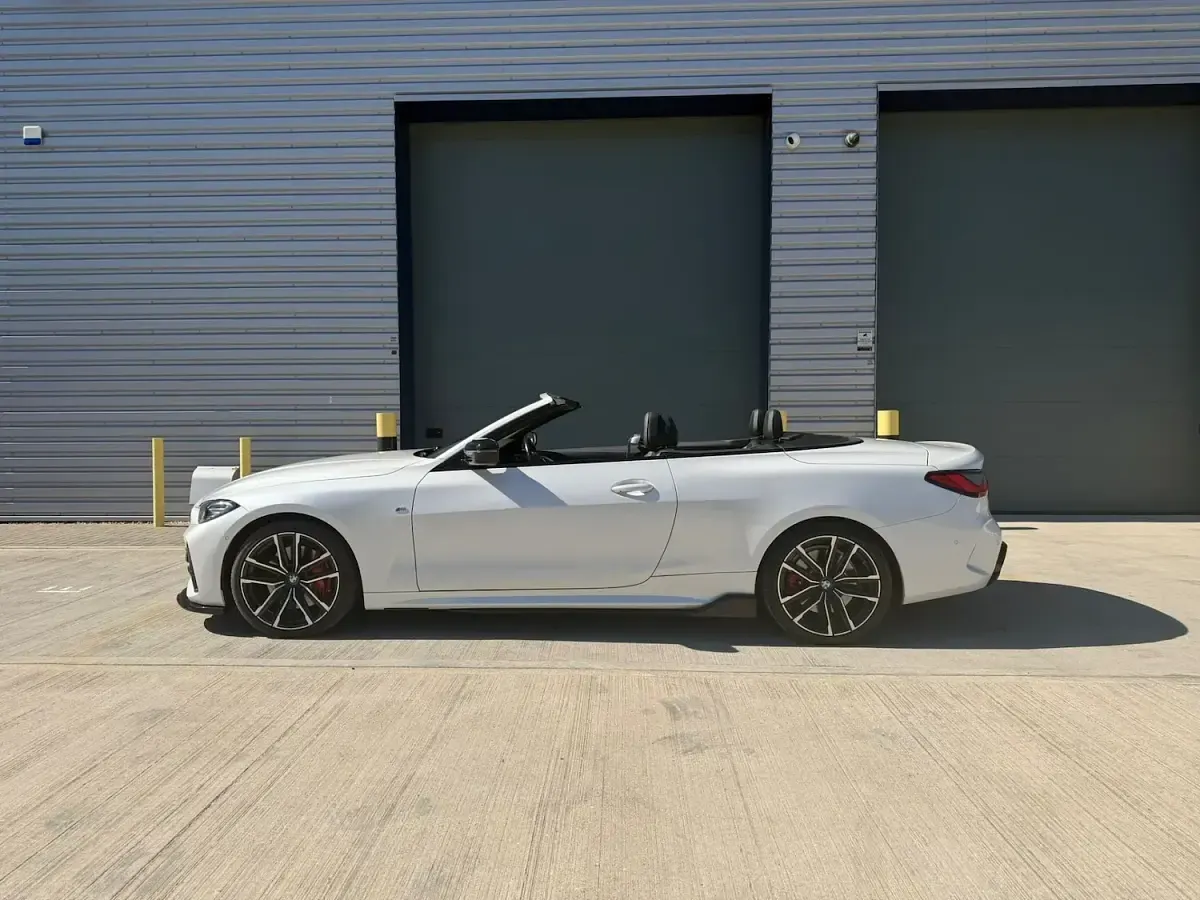 Begagnad BMW 430 Cabriolet M Sport 2022 Vit Cab