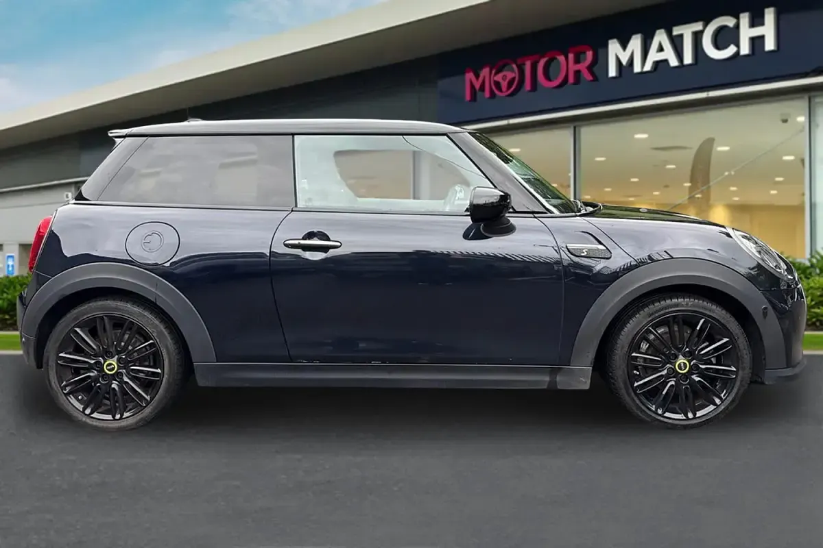 Used Mini Cooper SE Hatch 33 kW (45 HP) 2023 Blue Hatchback