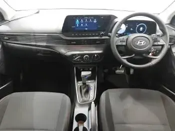 New Hyundai i20 Advanced 100 HP (73 kW) 2025 Green Hatchback
