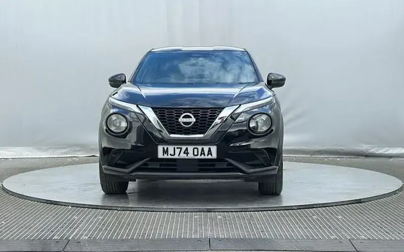 Used Nissan Juke N-Connecta 114 HP (83 kW) 2025 Black SUV