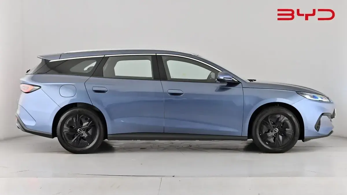 New BYD Seal Boost 184 HP (135 kW) 2026 Atlantis blue Estate