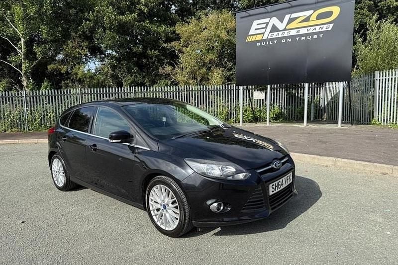 Black Used 2014 Ford Focus Zetec Hatchback | £3,295 (Good price) - Image 1/1