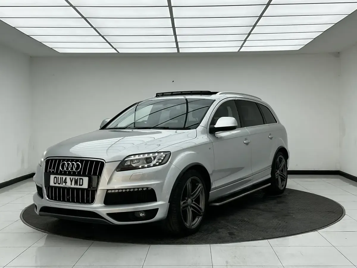Used Audi Q7 S-line plus 245 HP (180 kW) 2014 Silver SUV