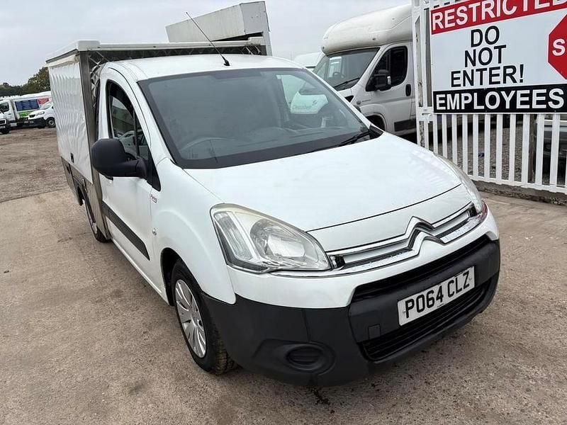 White Used 2014 Citroën Berlingo Cabriolet | £5,495 (Fair price) - Image 1/4