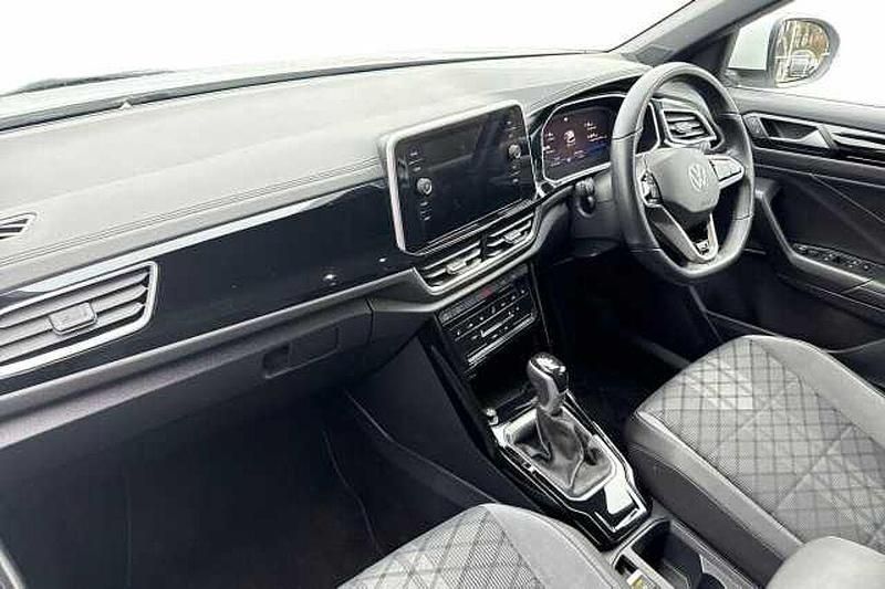 Used VW T-Roc R-line 150 HP (110 kW) 2022 White SUV