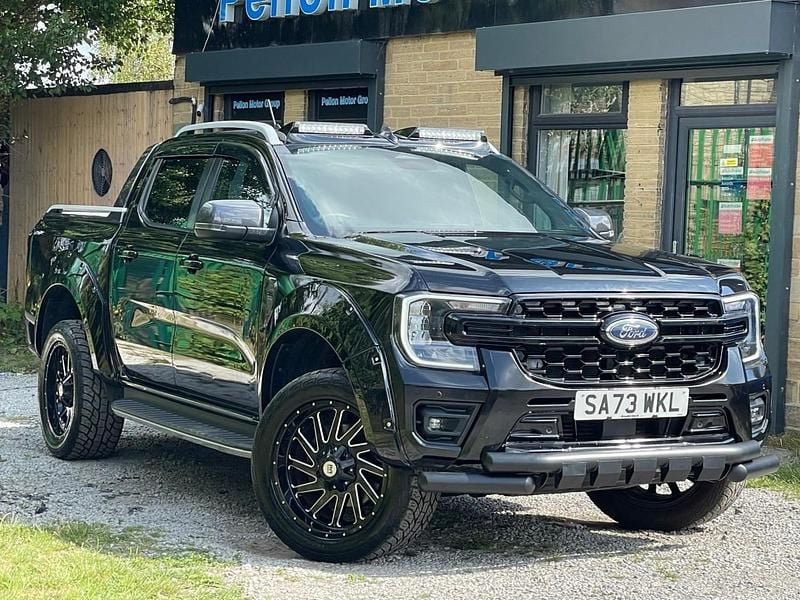 Black Used 2023 Ford Ranger Wildtrack Pickup | £30,990 (Expensive) - Image 1/4