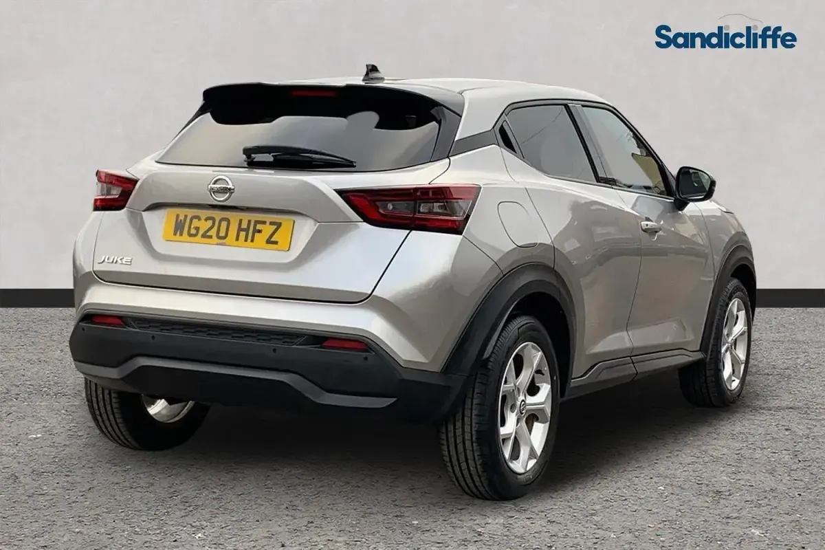 Used Nissan Juke N-Connecta 117 HP (86 kW) 2019 Silver SUV