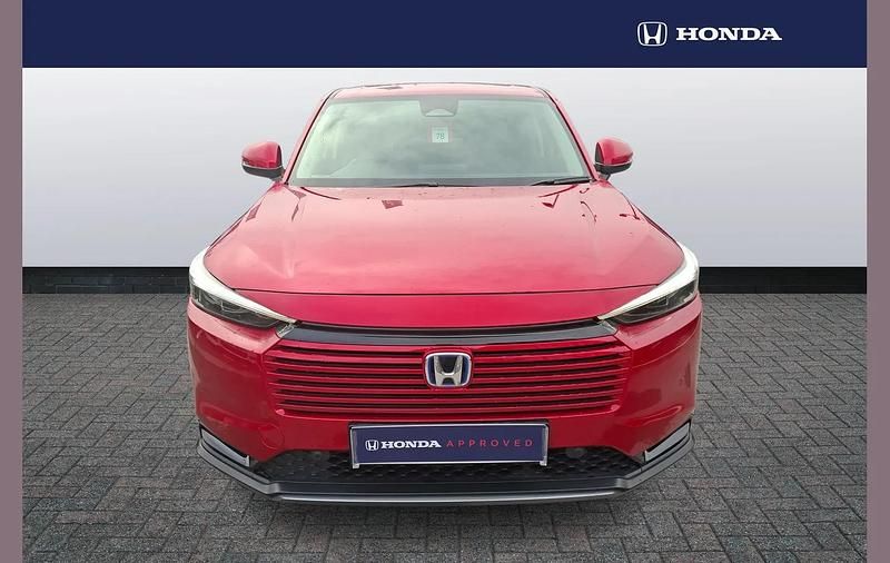 Used Honda HR-V Elegance 128 HP (94 kW) 2025 Red SUV