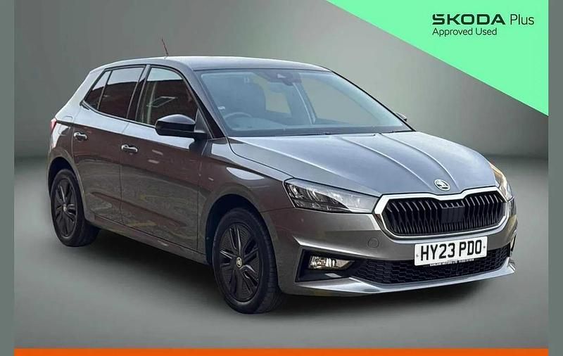 Used Skoda Fabia Colour Edition 94 HP (69 kW) 2023 Graphite grey metallic body / black magic pearl effect roof Hatchback