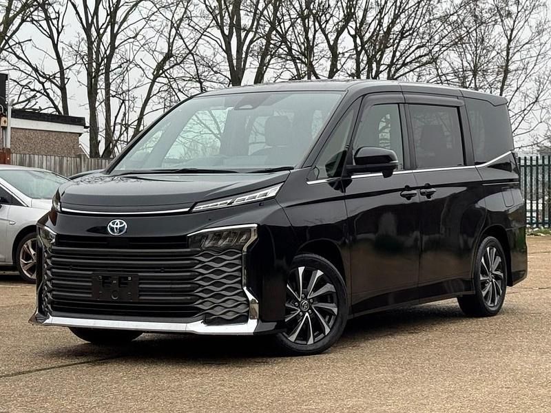 Used Toyota Voxy 2022 Black MPV