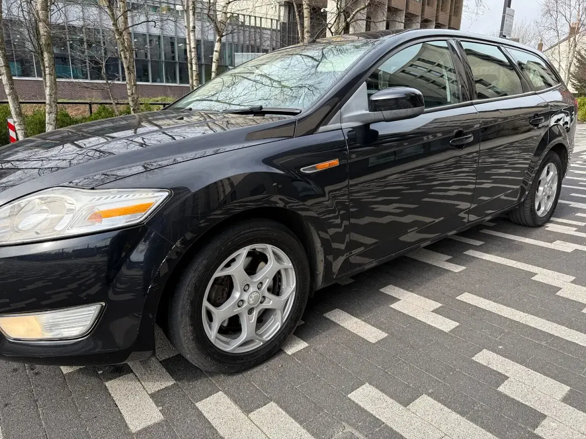 Used Ford Mondeo Zetec 140 HP (102 kW) 2008 Grey Estate