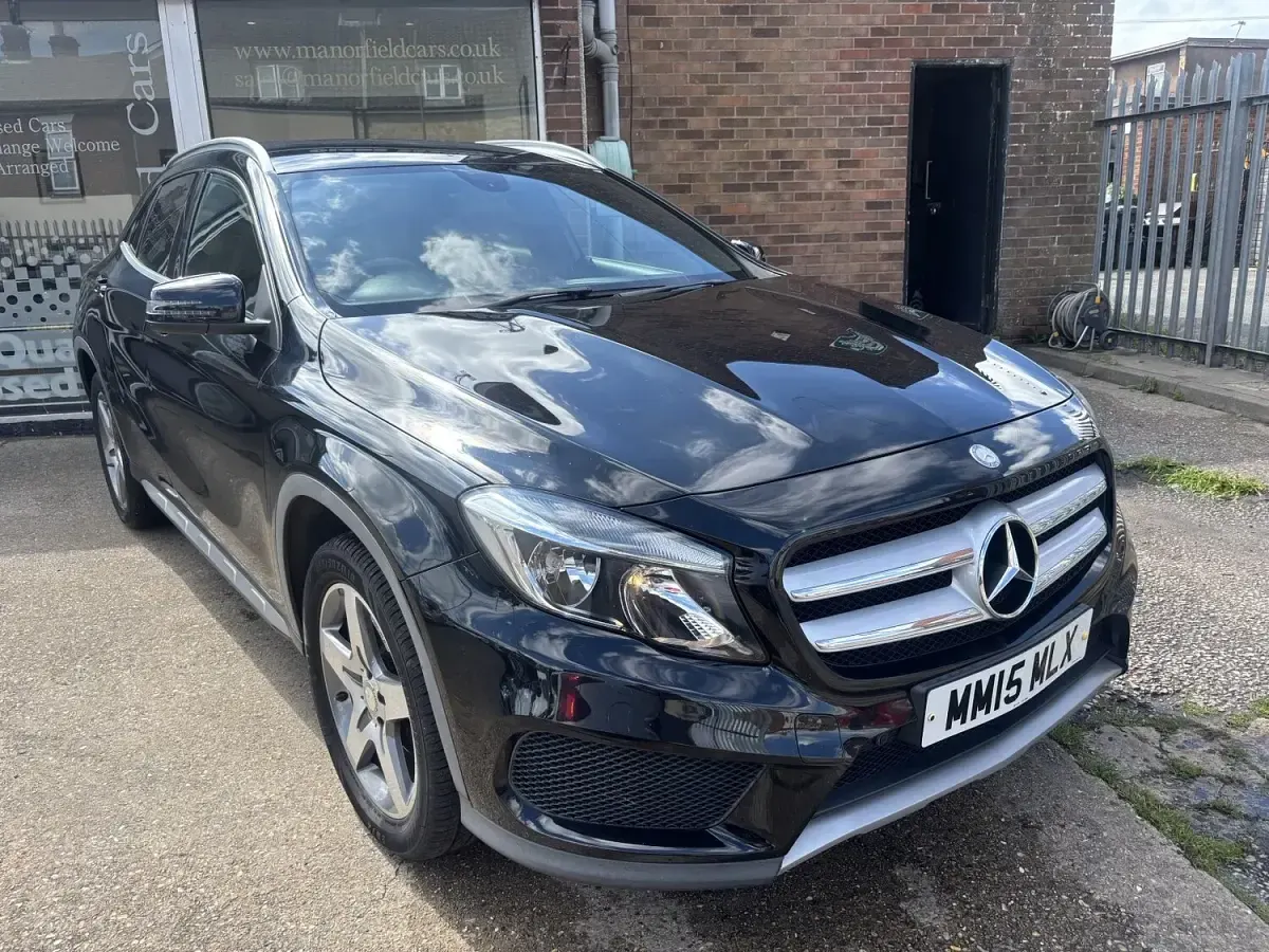 Used Mercedes GLA200 AMG line 136 HP (100 kW) 2015 Black SUV
