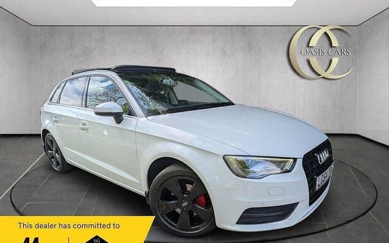 Begagnad Audi A3 Sportback Sport 150 HK (110 kW) 2014 Halvkombi