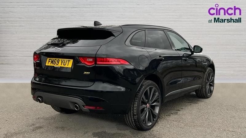 Used Jaguar F-Pace 300 HP (220 kW) 2019 Black SUV