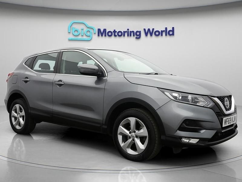 Grey Used 2019 Nissan Qashqai Acenta Premium SUV | £11,500 (Super price) - Image 1/4