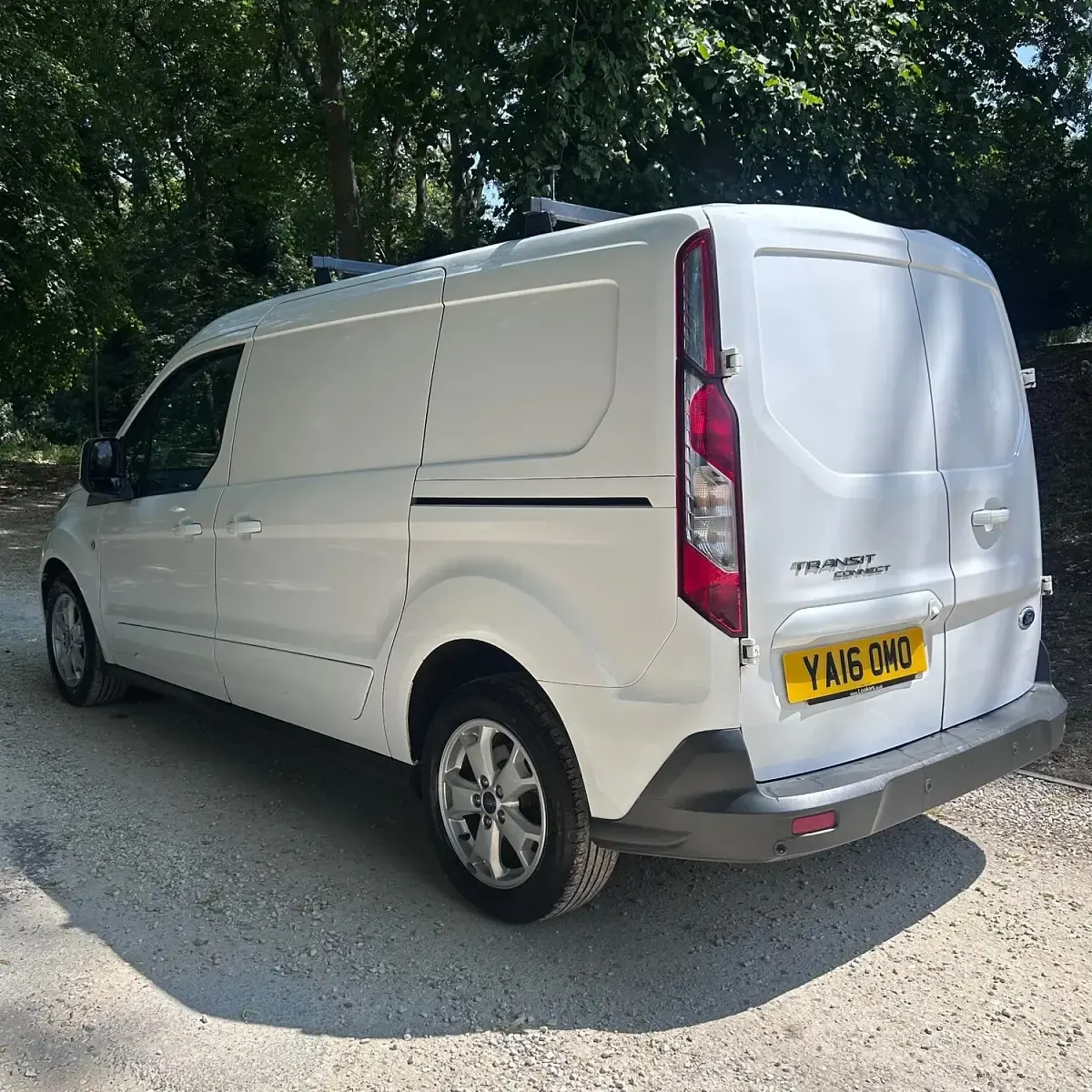 Used Ford Transit Limited 115 HP (84 kW) 2016 White Van