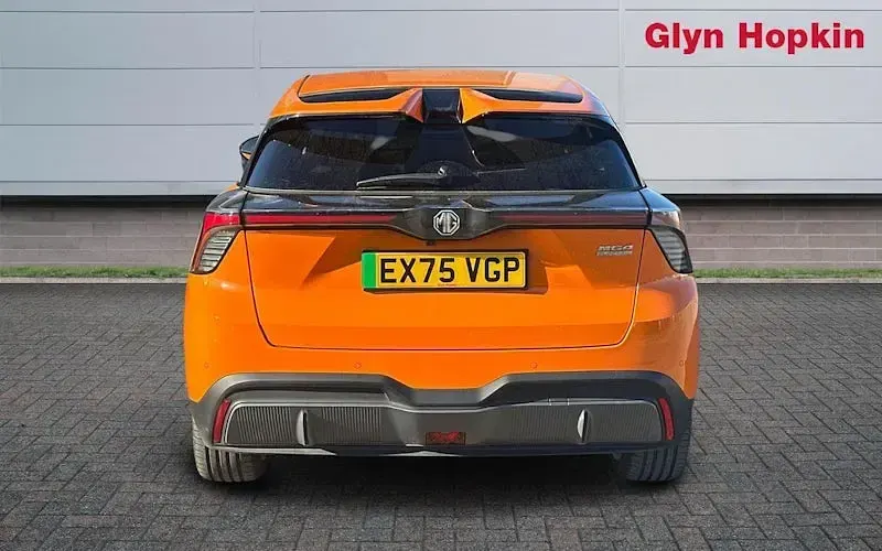 Used MG MG4 EV Trophy 319 kW (435 HP) 2025 Orange Hatchback