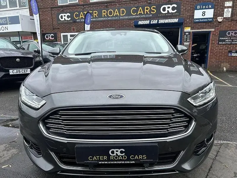 Used Ford Mondeo Titanium 180 HP (132 kW) 2018 Grey Hatchback