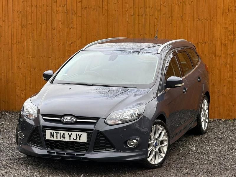 Used Ford Focus Zetec 2014 Grey Estate