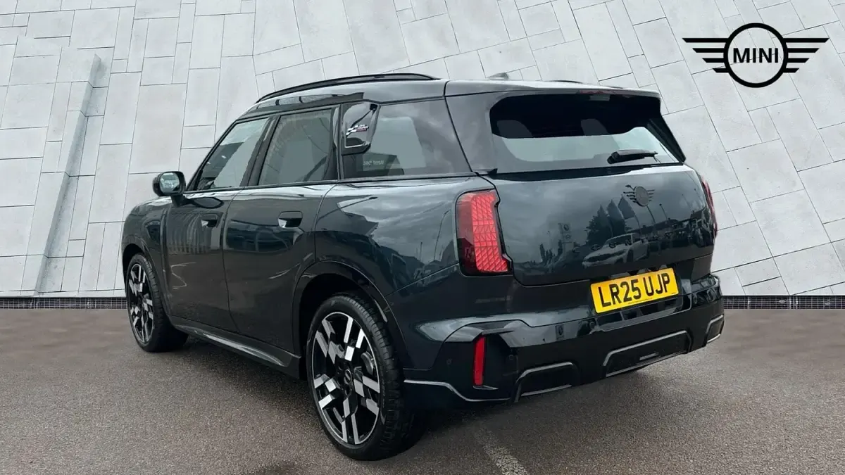 Used Mini Countryman Sport 170 HP (125 kW) 2025 Grey SUV