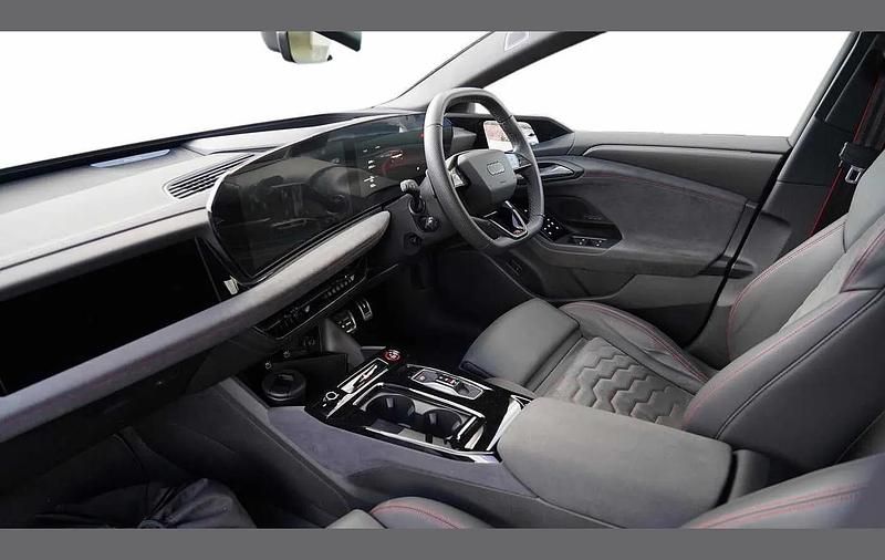 Used Audi S6 Comfort 503 HP (369 kW) 2025 Blue Estate