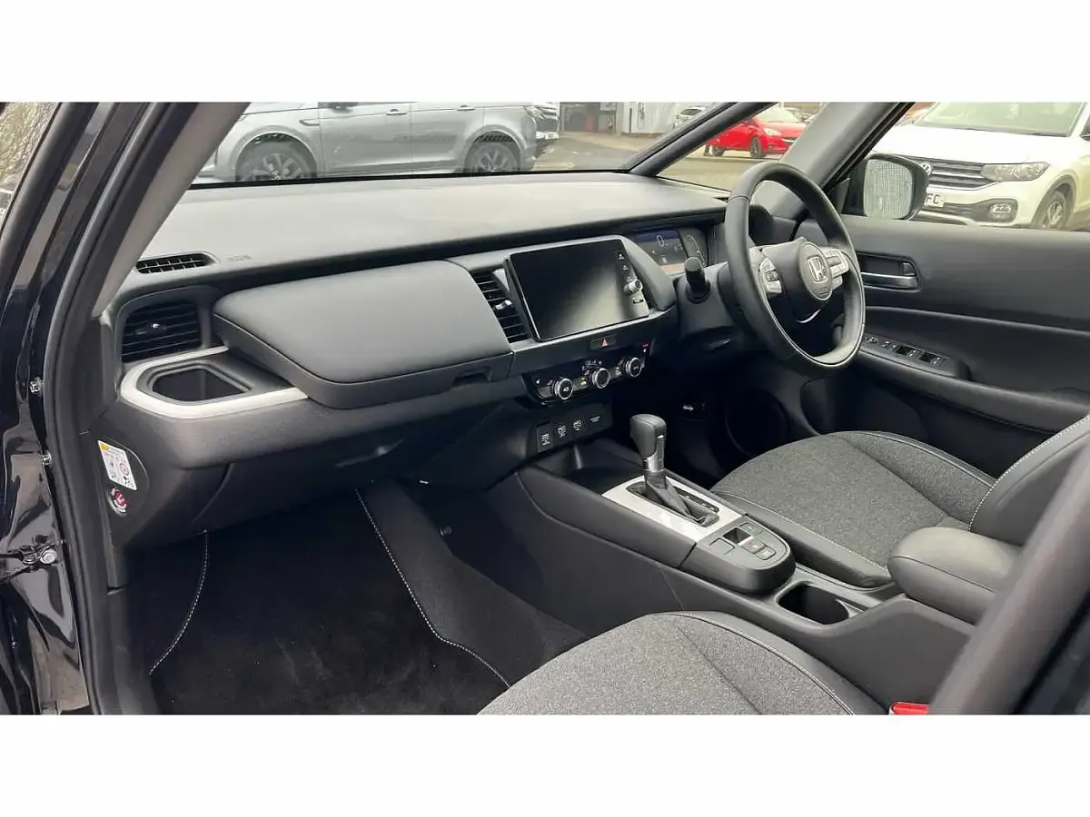 Begagnad Honda Jazz Advance 122 HK (89 kW) 2025 Blå Halvkombi