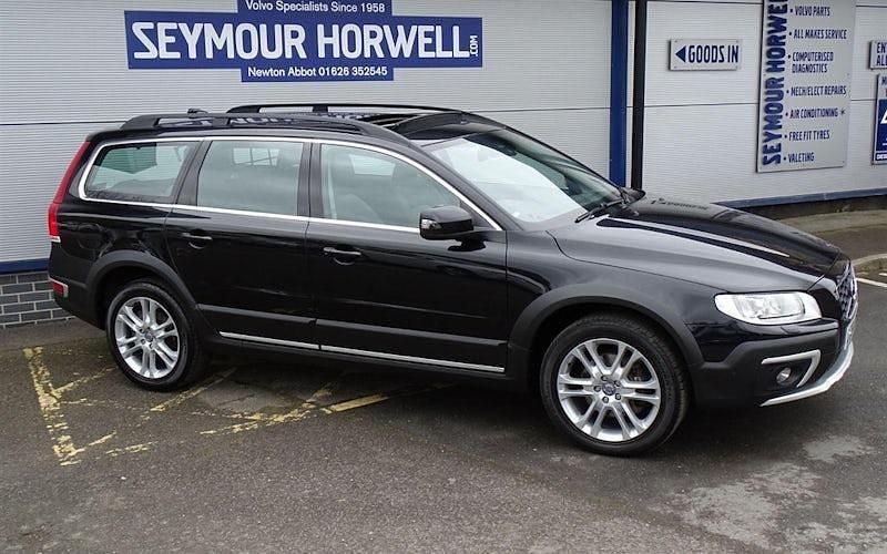 Used Volvo XC70 SE Lux 215 HP (158 kW) 2015 Estate