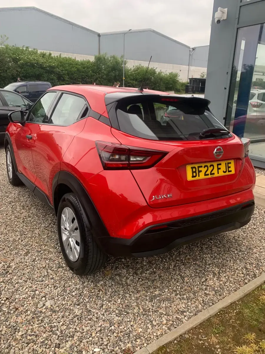Gebraucht Nissan Juke Visia 2022 Rot SUV