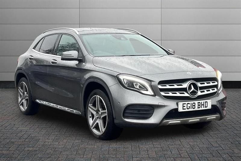 Used Mercedes GLA250 AMG Line Premium Plus 211 HP (155 kW) 2018 Mountain grey SUV