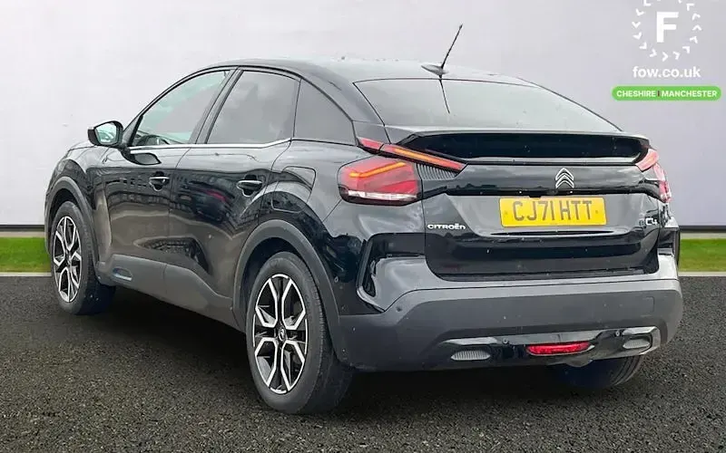 Used Citroën e-C4 Shine 100 kW (136 HP) 2021 Black Hatchback