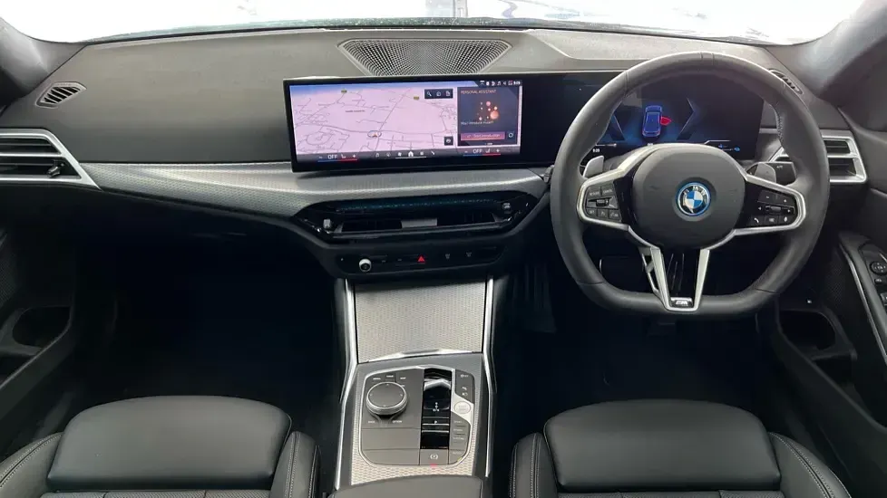 Used BMW 330e M Sport 292 HP (214 kW) 2025 Portimao blue